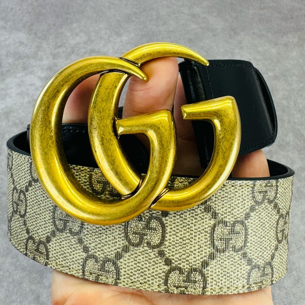 Gucci Black and Gold GG Belt